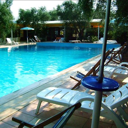 Appartamenti Gallo Club Vieste Esterno foto